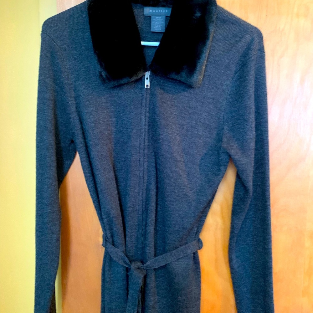 Mantles grey knit cardigan with belt removable faux  fur collar size M
